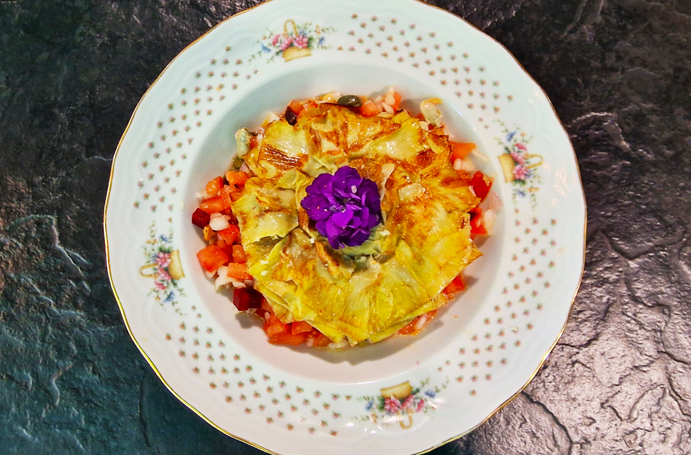 Imagen del revuelto de verduras que prepara el Restaurante Laurea de Pastrana